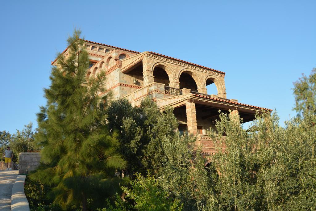 Lesvos Tower House Komninos Sígrion Eksteriør bilde