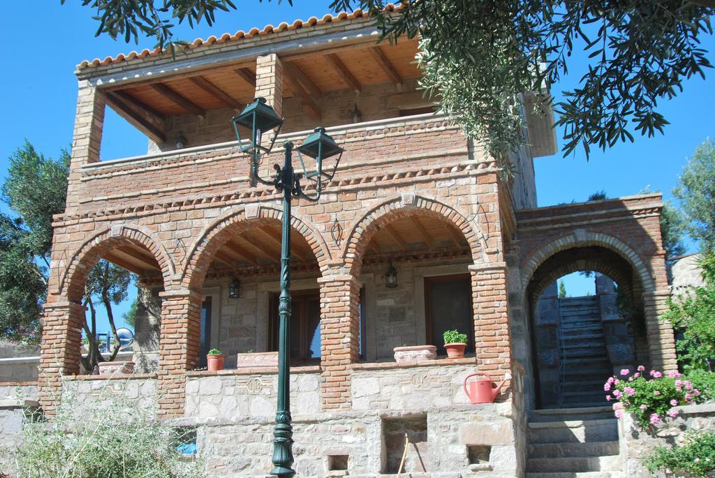 Lesvos Tower House Komninos Sígrion Eksteriør bilde