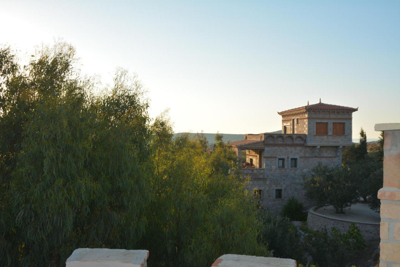 Lesvos Tower House Komninos Sígrion Eksteriør bilde