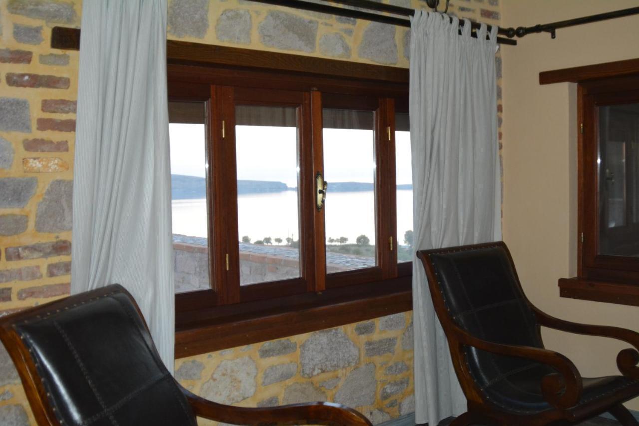 Lesvos Tower House Komninos Sígrion Eksteriør bilde